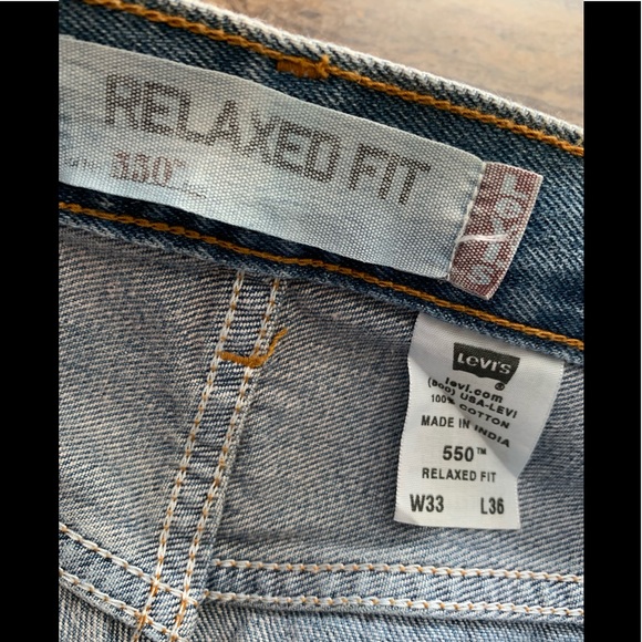 LEVI STRAUSS &Co. RELAXED FIT 550 Jeans size 33-36 - Picture 6 of 7